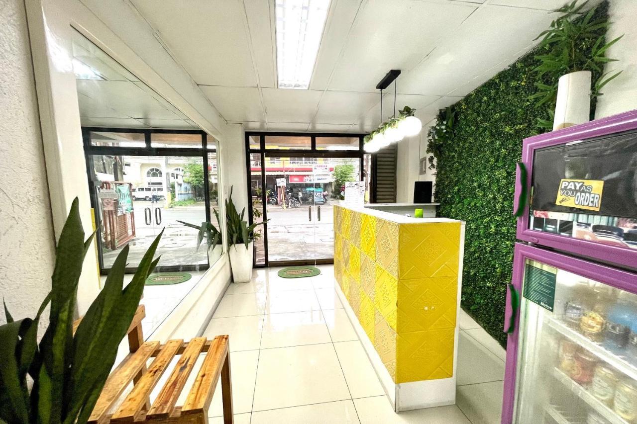 Oyo 910 Sabaidee Suites Mandawe Exterior photo