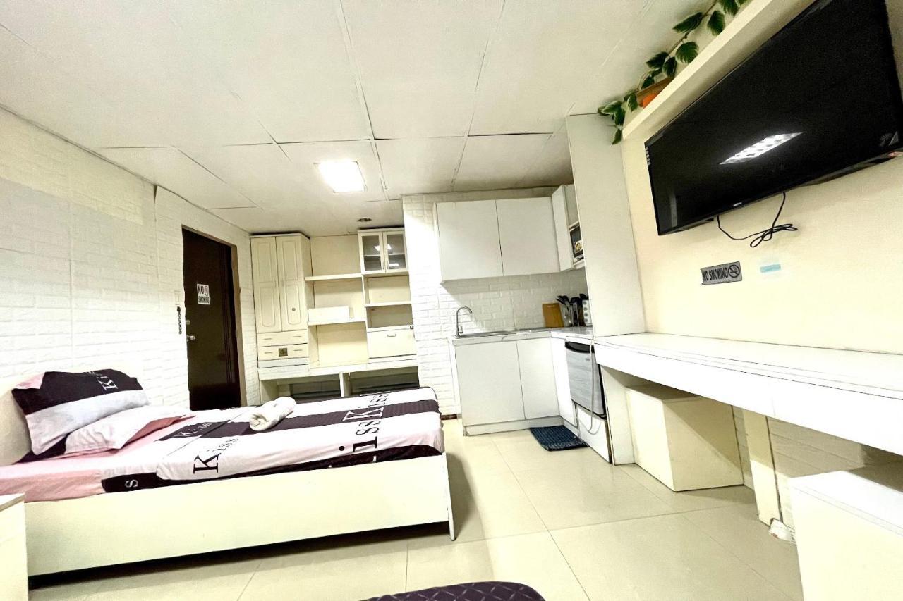 Oyo 910 Sabaidee Suites Mandawe Exterior photo